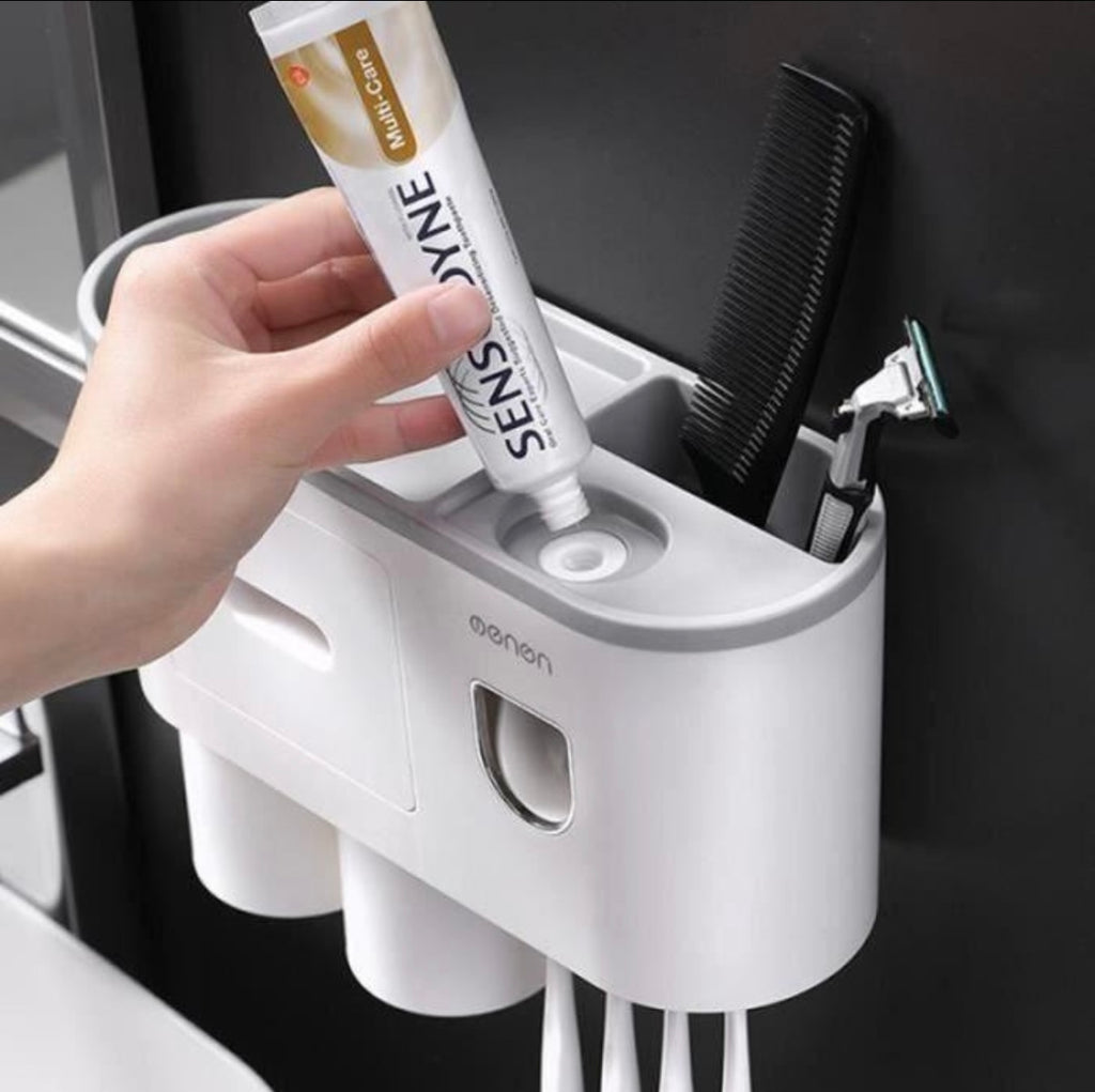CleanPress™ – Distributeur automatique de dentifrice